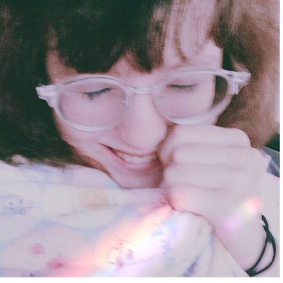 Meet your Posher, Rissa - Picture 1 of 1